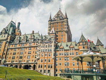 A castle on top of chateau frontenac