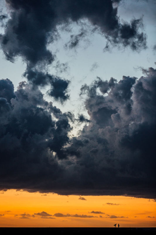 SCENIC VIEW OF DRAMATIC SKY