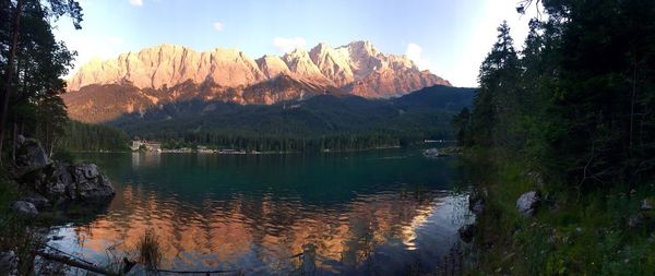 Panoramic view of lake and mountains