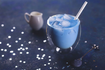 Blue matcha with ice 