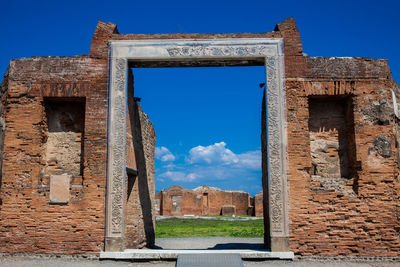 Portico of concordia augusta at the forum in the ancient city of pompeii