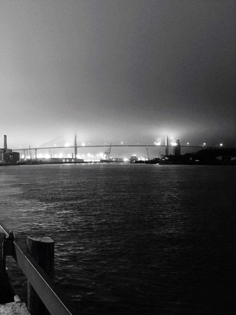 BRIDGE OVER SEA AGAINST SKY