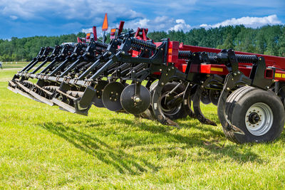 Working bodies of equipment for land cultivation. agricultural machinery.