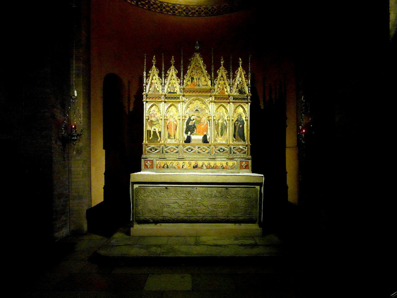 STATUE IN A TEMPLE