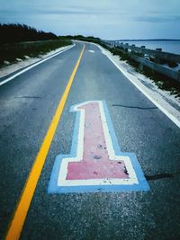 road marking