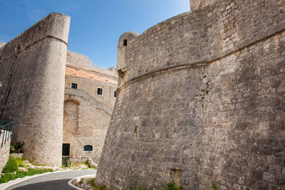 The beautiful medieval built dubrovnik city walls