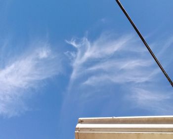 Low angle view of cloudy sky