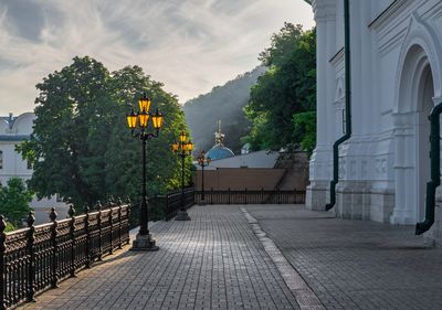 Assumption cathedral on the territory of the svyatogorsk lavra in ukraine, on a sunny summer morning