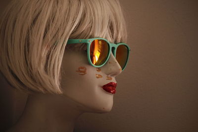Close-up of mannequin wearing sunglasses