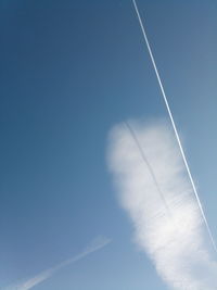 Low angle view of vapor trail in sky