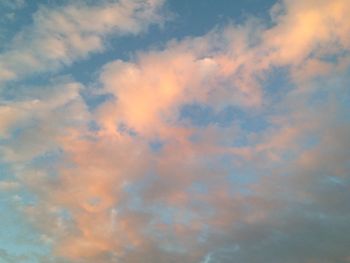 Low angle view of cloudy sky