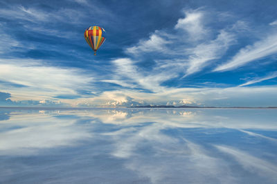 A superb view of uyuni salt lake