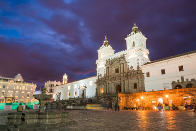 Buildings in city