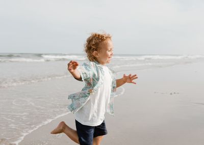 Loving the beach in a beautiful sunny day. 