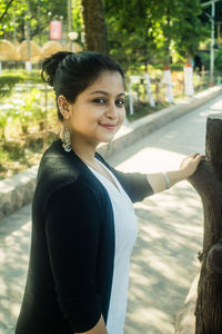 Portrait of a smiling young woman