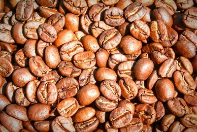 Full frame shot roasted coffee beans