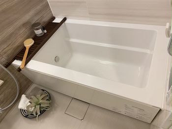 bathtub