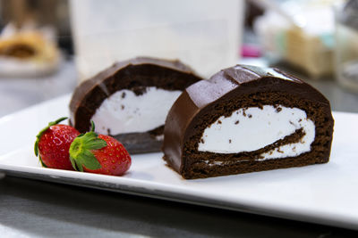 Close-up of chocolate cake on plate