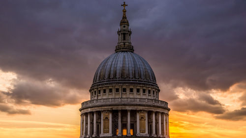 St paul cathedral against sky during sunset