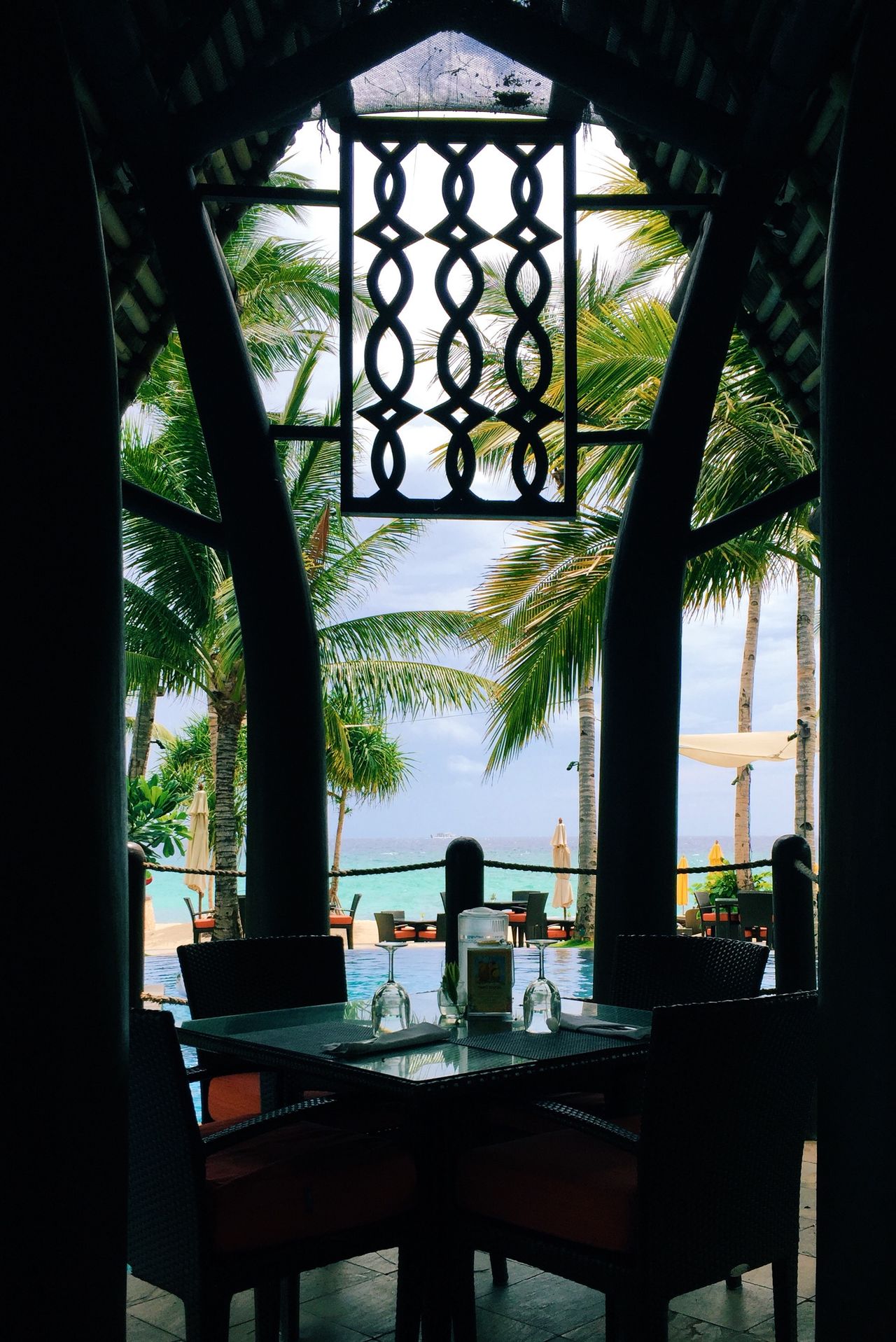 Cielo Poolside Restaurant @ Shangri-La Boracay Resort