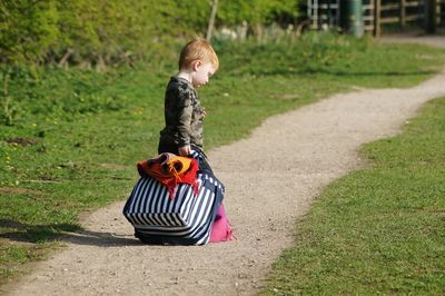 Child going on picnic