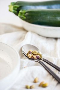 Close-up of rice in bowl on table