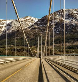 Crossing bridge