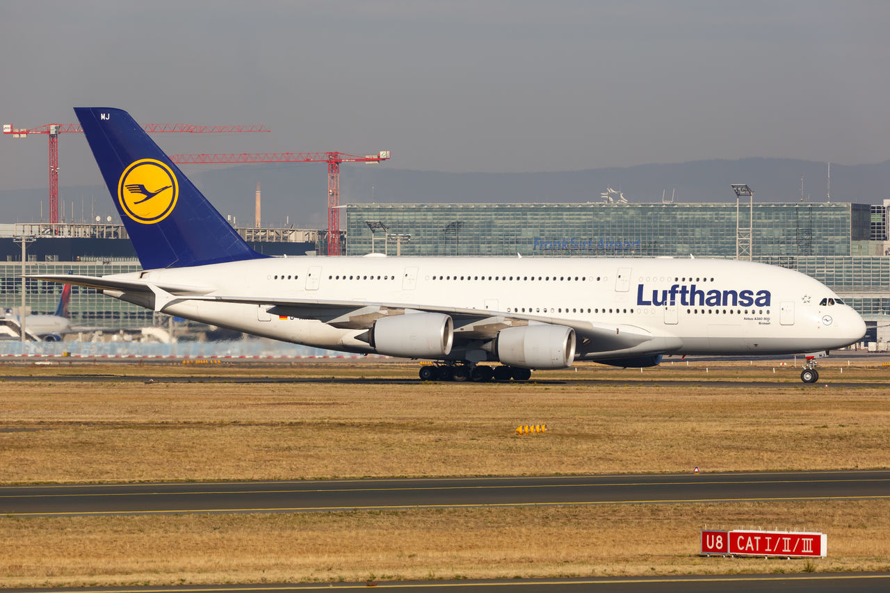 VIEW OF AIRPLANE AT AIRPORT