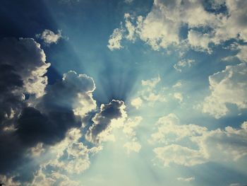 Low angle view of cloudy sky