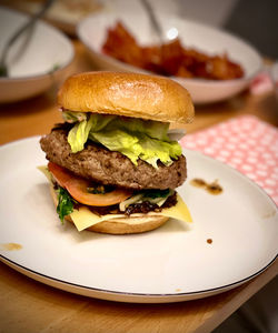 Close-up of burger in plate on table