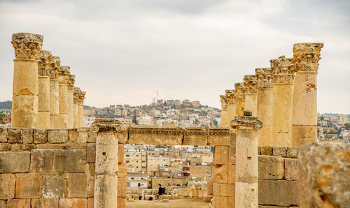 Jerash is the site of the ruins of the greco-roman city of gerasa whose ruins have remained well 
