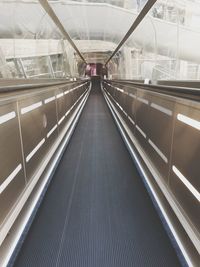 escalator