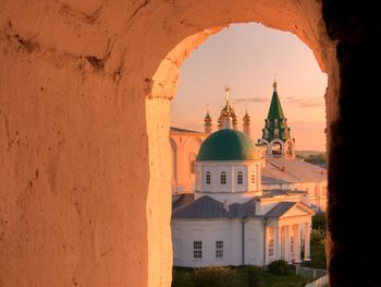 Dawn,  temple