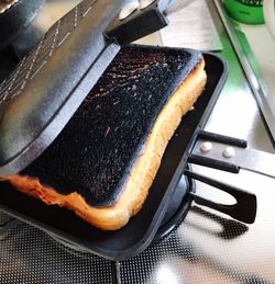 Close-up of bread in plate on table