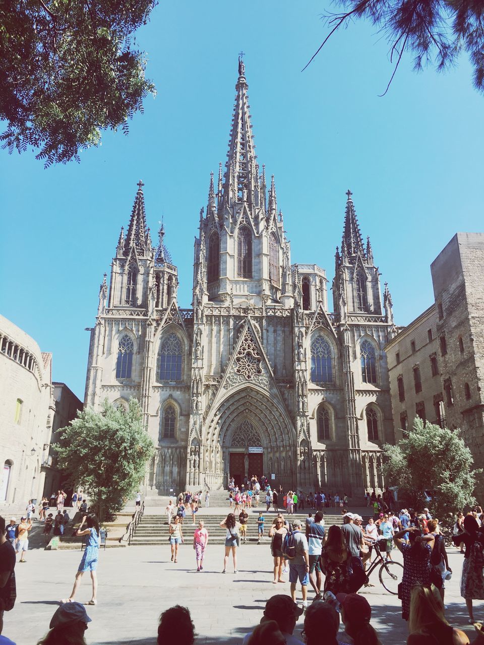 place of worship, religion, architecture, spirituality, built structure, church, famous place, cathedral, tourism, travel destinations, tree, blue, facade, history, tourist, dome, capital cities, city, lifestyles, day, outdoors, sky, city life