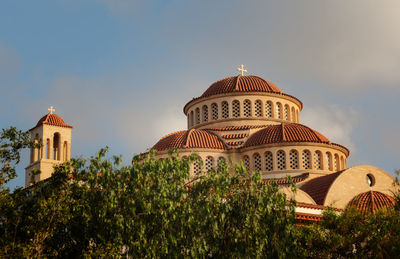 View of cathedral against clear sky