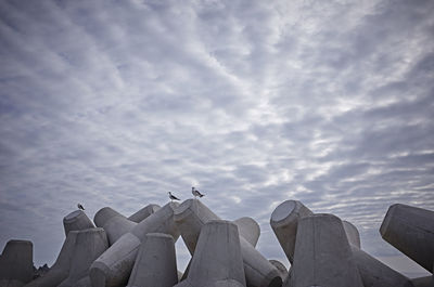 Sculpture of sculptures against sky