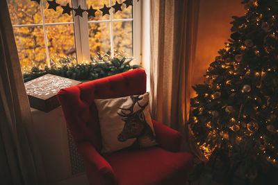 Illuminated christmas tree at home