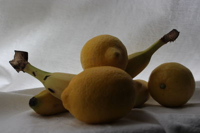 Close-up of apples on table