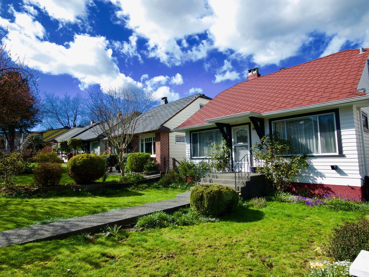 Bungalow, lawn, clouds, blue sky, 50's house, trees, outdoors,