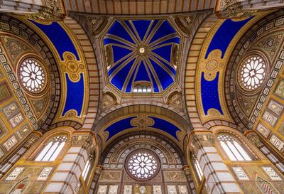 Low angle view of ceiling