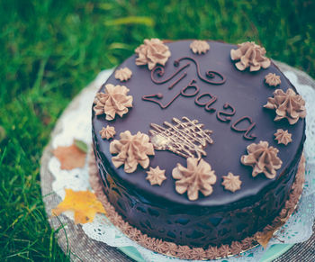 Delicious chocolate homemade round cake delicious vegan chocolate bakery photos with selective focus