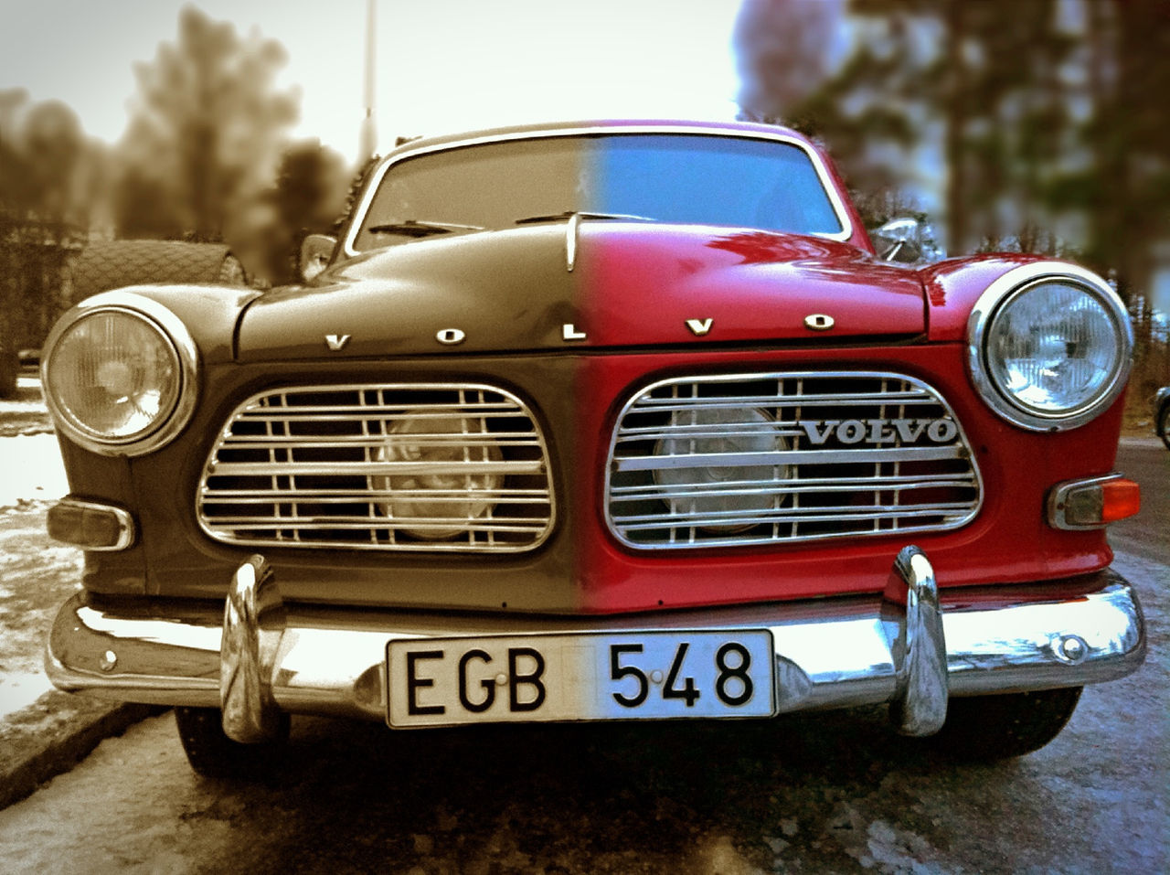 transportation, land vehicle, mode of transport, car, focus on foreground, close-up, red, street, travel, communication, vintage car, day, old-fashioned, outdoors, no people, headlight, road, stationary, yellow, part of