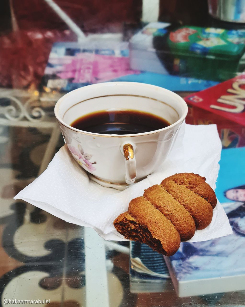 food and drink, drink, food, cup, mug, hot drink, refreshment, coffee, sweetness, baked, sweet food, tea, table, freshness, crockery, coffee cup, meal, sweet, indoors, no people, dessert, tea cup, snack, cafe, bread, still life, cookie, breakfast, cake, focus on foreground