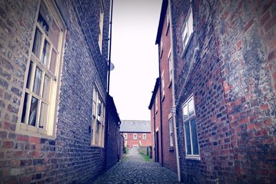 Narrow alley in city