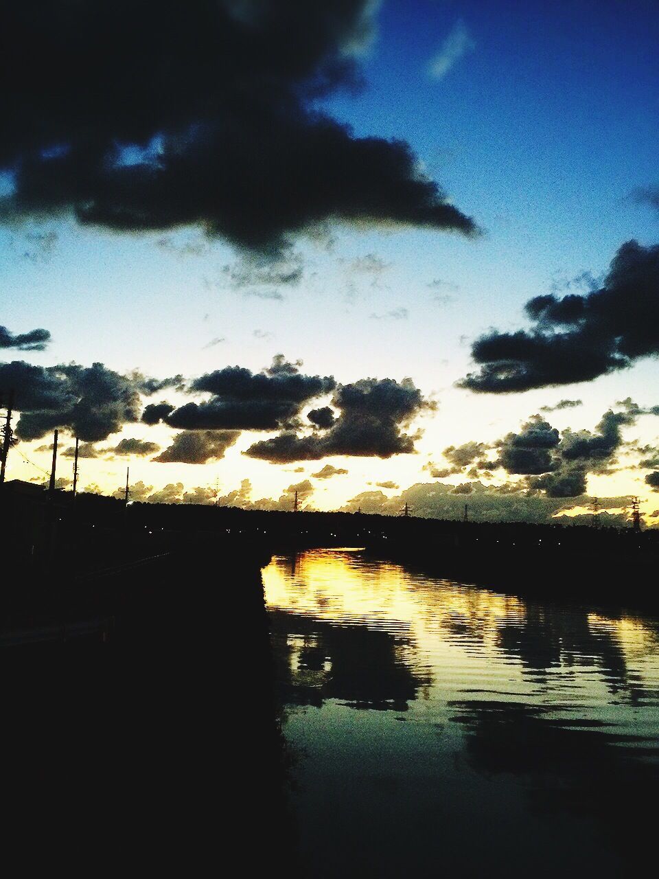 sunset, water, sky, silhouette, cloud - sky, reflection, scenics, tranquil scene, tranquility, beauty in nature, cloud, nature, transportation, sea, idyllic, tree, orange color, dusk, cloudy, outdoors