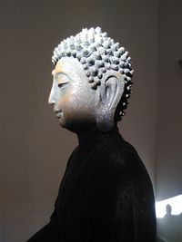 Close-up of buddha statue 