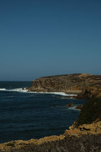 Sea against the cliffs 