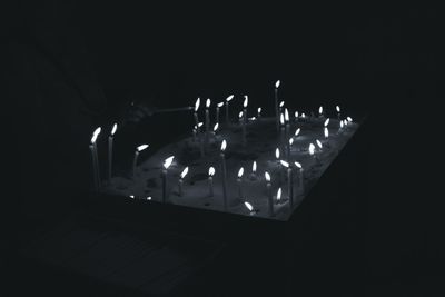 Illuminated tea light candles
