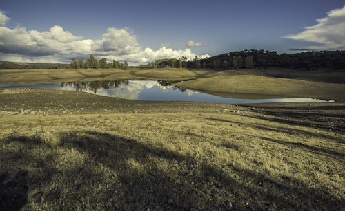 Lights and shadows on the lake